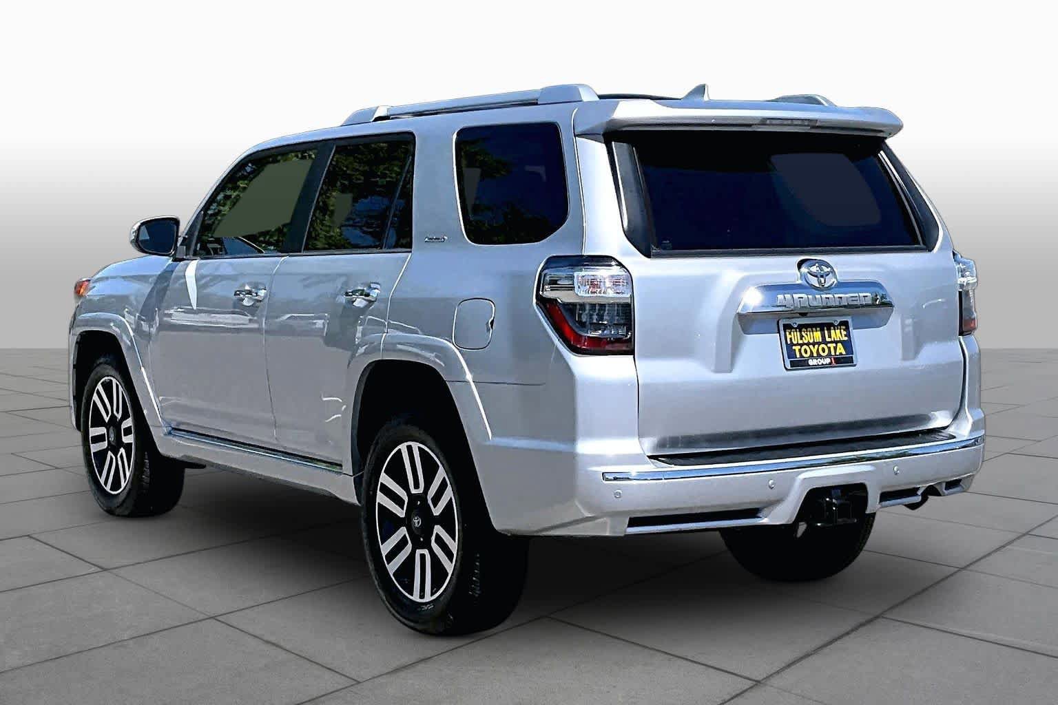 Certified 2023 Toyota 4Runner Limited AWD/4WD image 11