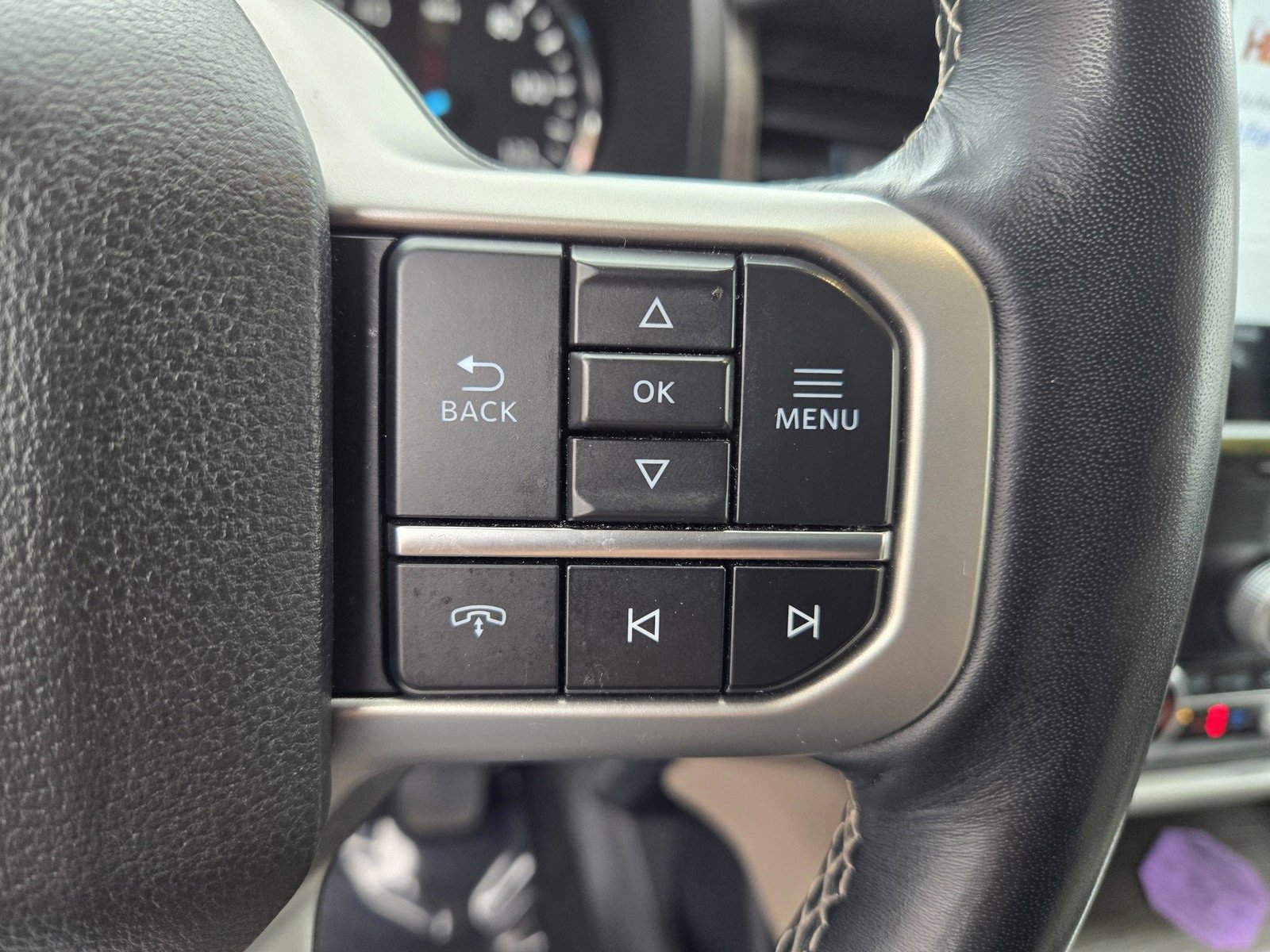 Used 2024 Ford Expedition Max Limited image 16