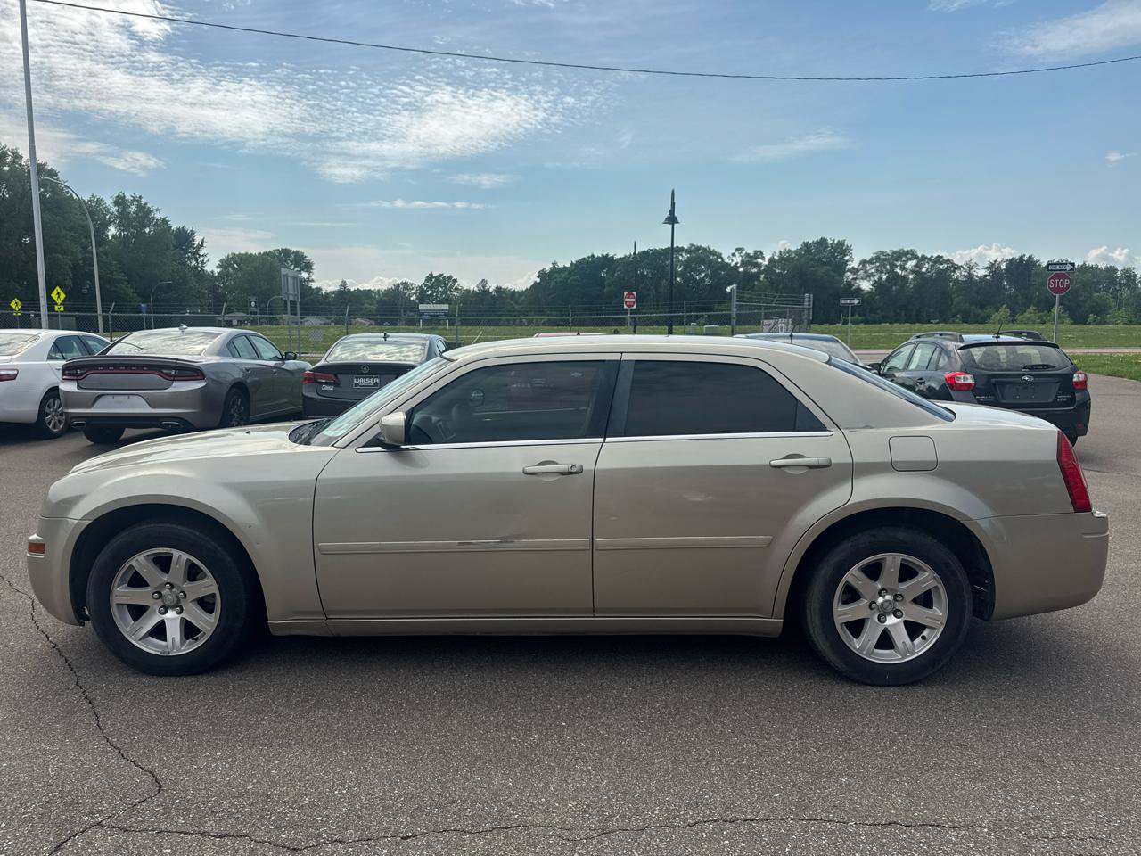 Used 2006 Chrysler 300 RWD image 8