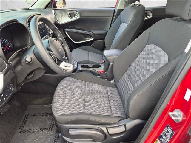 Used 2022 Kia Soul LX w/ Technology Package FWD image 21