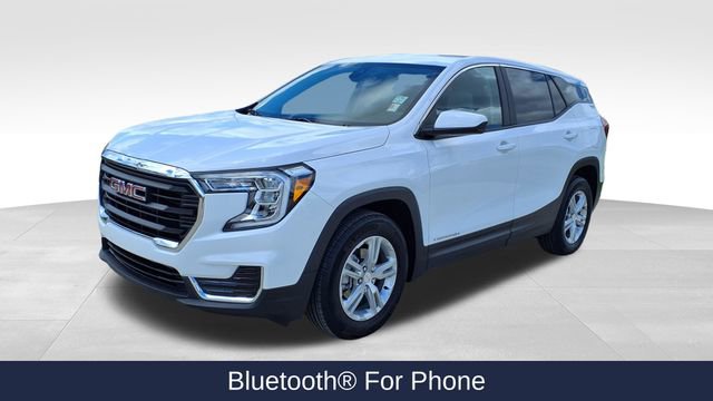 Used 2023 GMC Terrain SLE FWD image 3