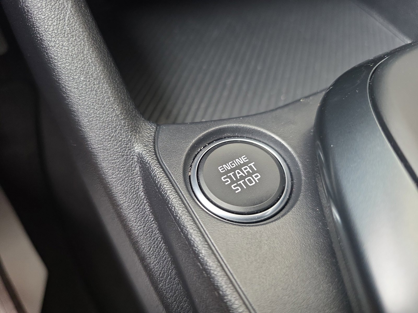 Certified 2025 Kia K4 FWD image 17