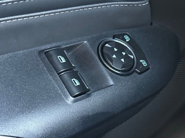 Used 2024 Ford Mustang GT Premium image 19