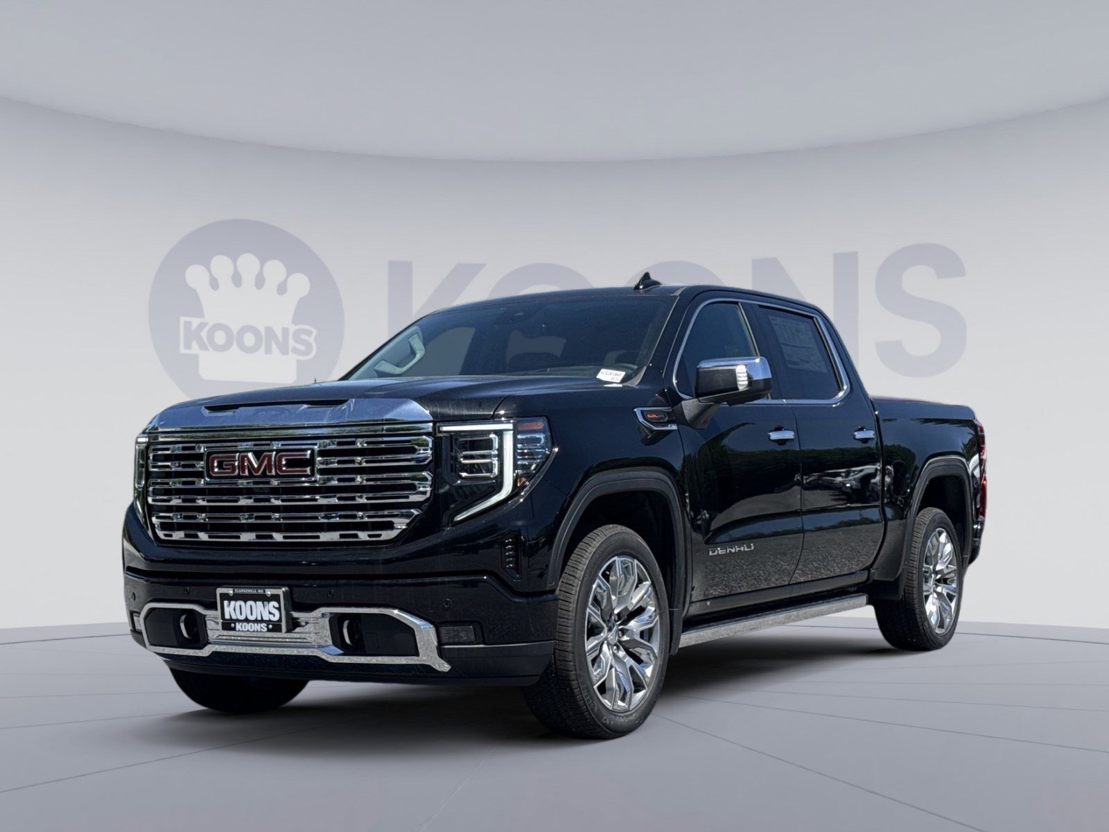 New 2026 GMC Sierra 1500 Denali w/ Denali Reserve Package AWD/4WD image 1