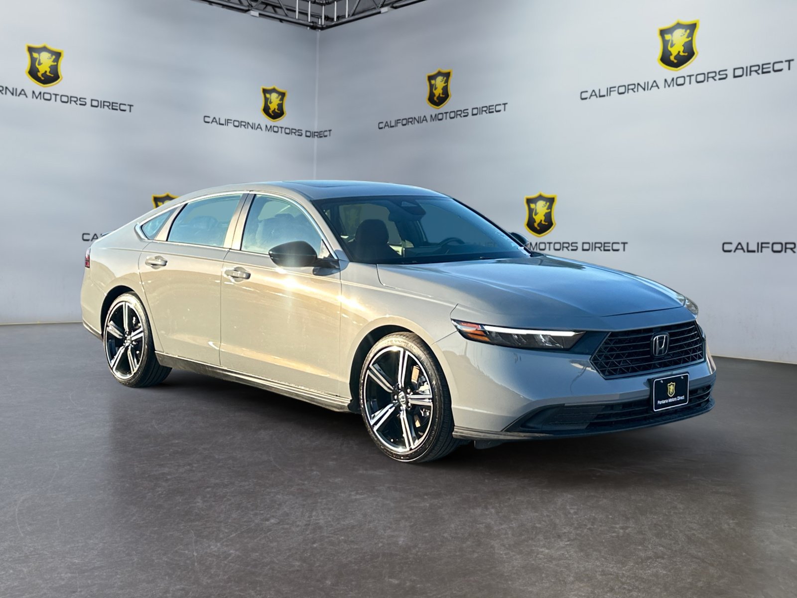 Used 2025 Honda Accord Sport image 7