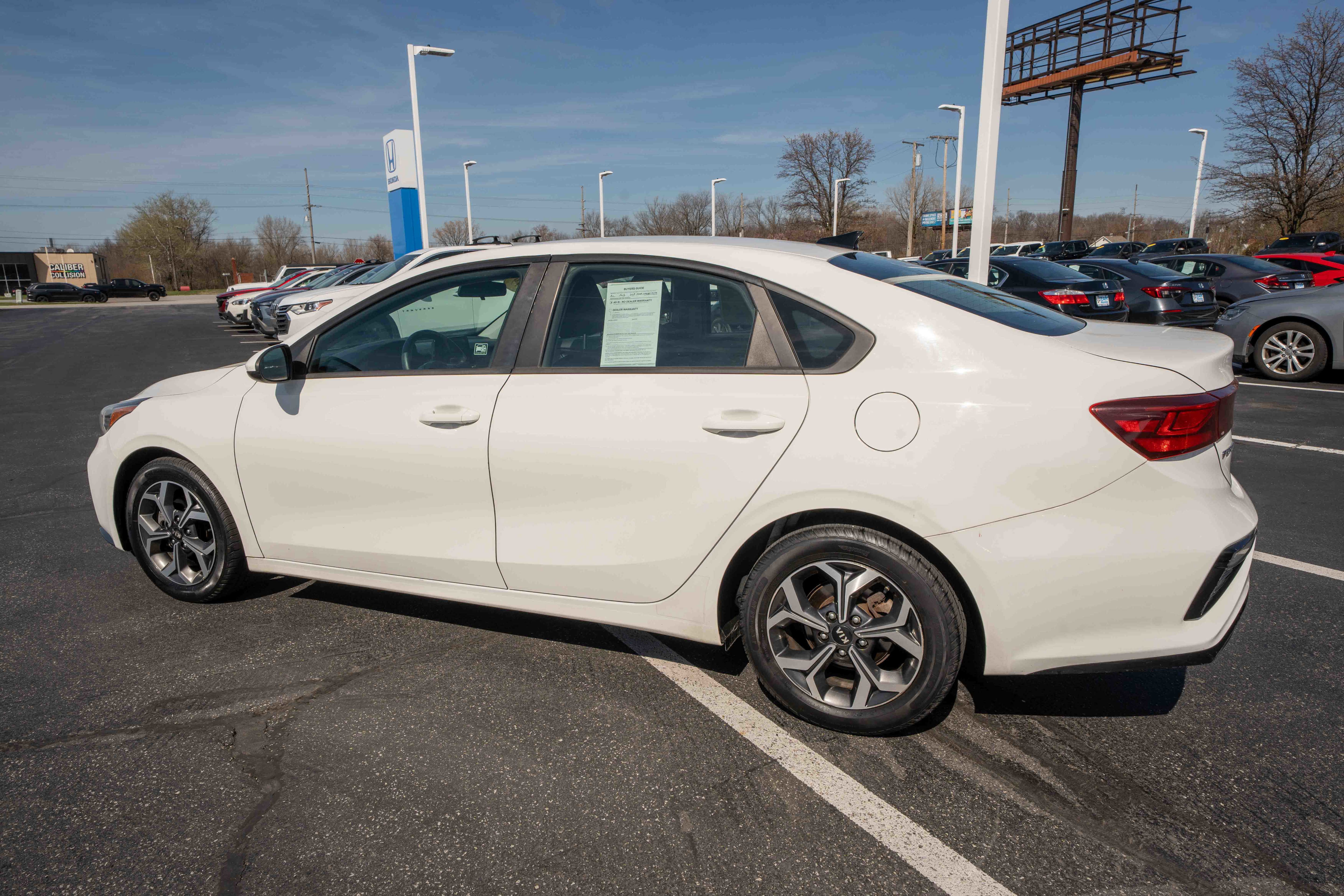 Used 2019 Kia Forte LXS image 4