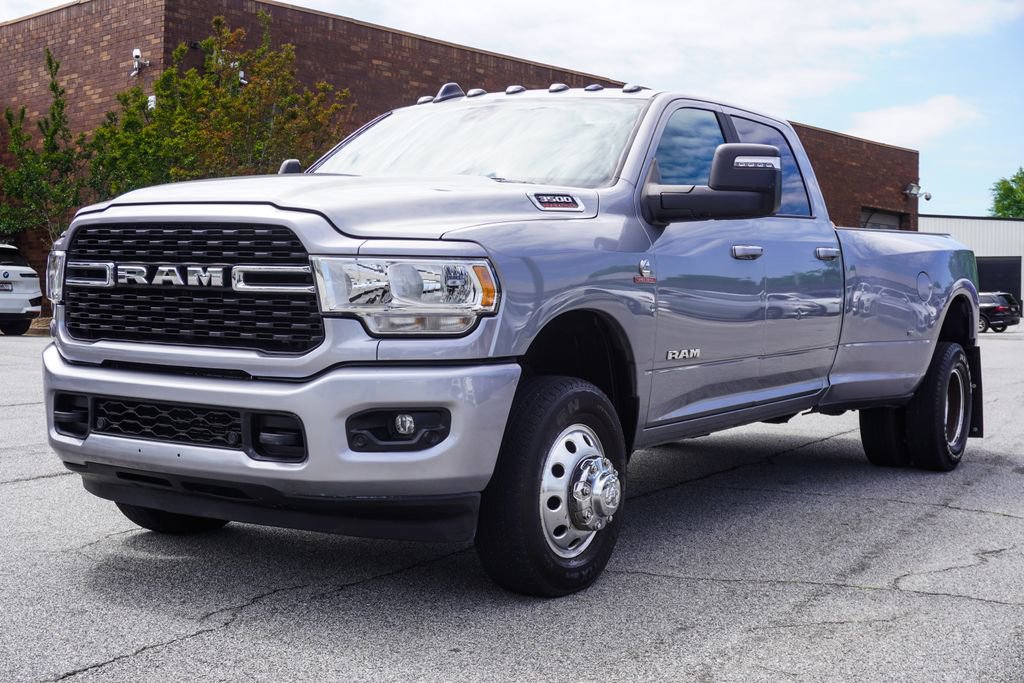 Used 2024 RAM 3500 Big Horn w/ Sport Appearance Package AWD/4WD image 4