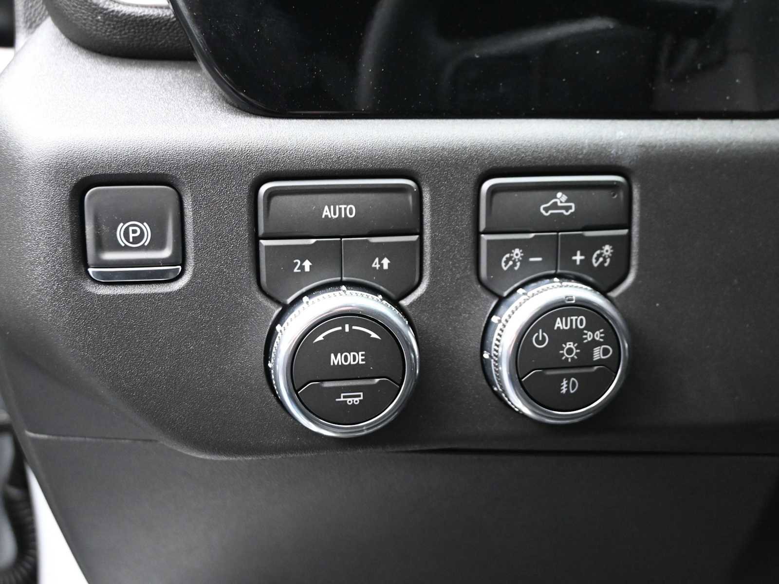 New 2026 GMC Sierra 1500 Elevation image 7