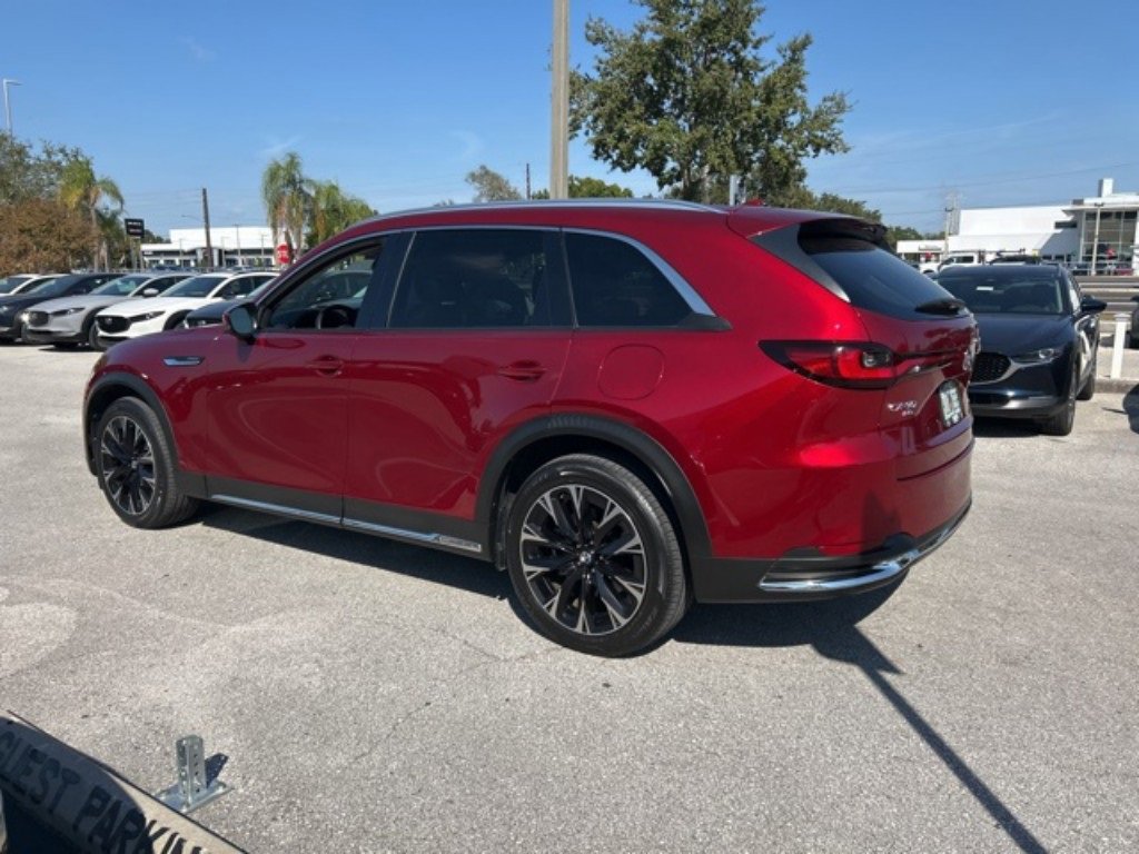 Certified 2024 MAZDA CX-90 Plug-In Hybrid w/ Premium Pkg image 10