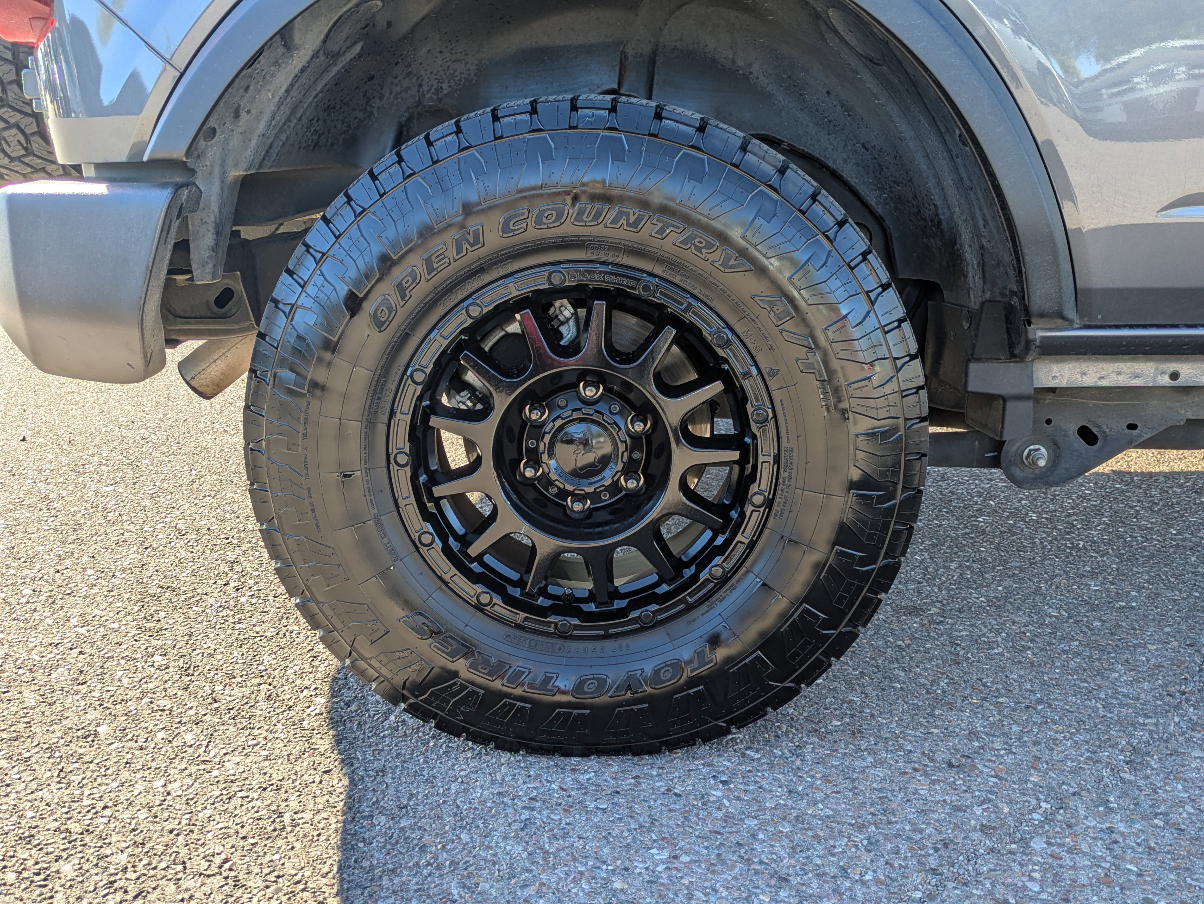 Used 2021 Ford Bronco 4-Door image 10