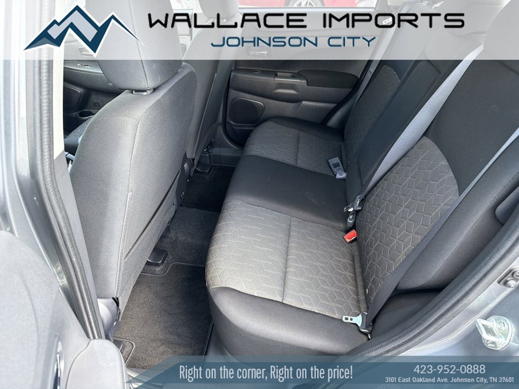 Used 2022 Mitsubishi Outlander Sport LE AWD/4WD image 32