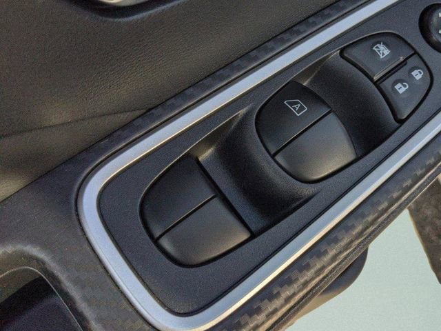 New 2025 Nissan Versa SR w/ Trunk Package image 27