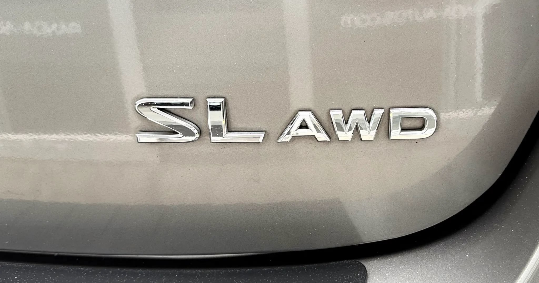 Used 2012 Nissan Rogue SL AWD/4WD image 44
