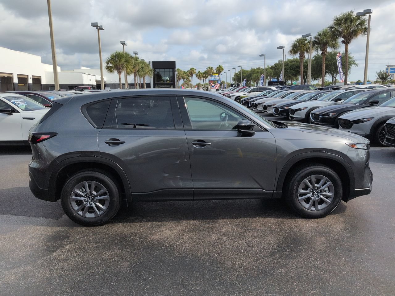 New 2026 MAZDA CX-5 Select AWD/4WD image 3