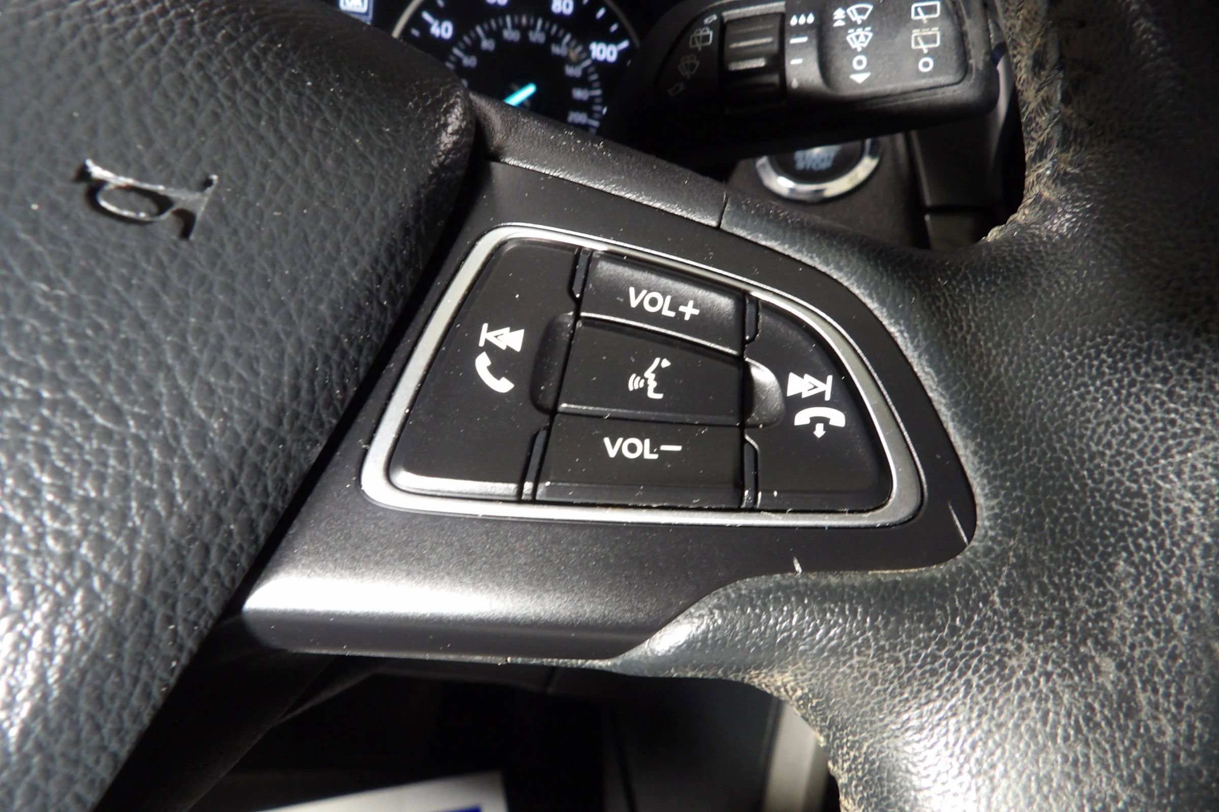 Used 2020 Ford EcoSport Titanium image 17