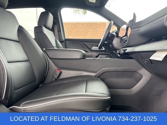 Certified 2025 Chevrolet Silverado EV LT AWD/4WD image 26