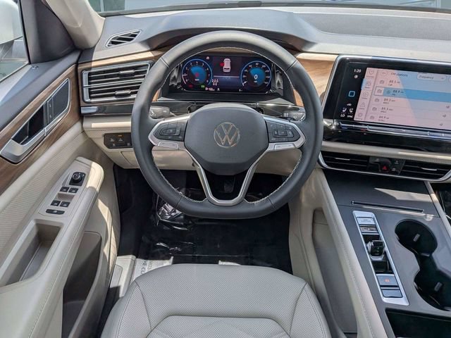New 2026 Volkswagen Atlas SE FWD image 16