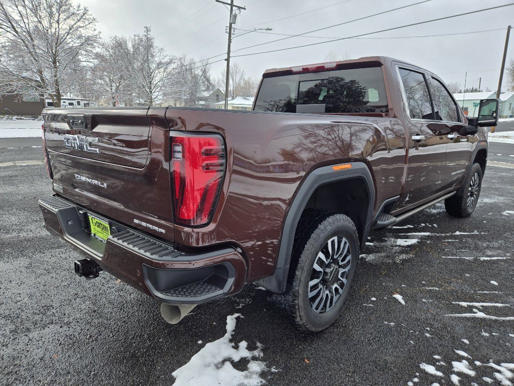 Used 2024 GMC Sierra 2500 Denali Ultimate image 6