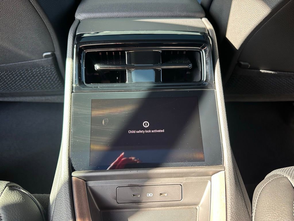 Certified 2026 Porsche Panamera image 38