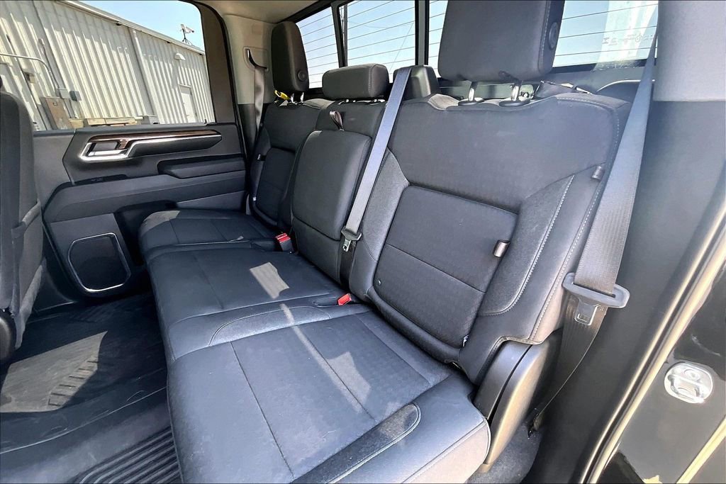 Used 2024 Chevrolet Silverado 2500 LT w/ Midnight Edition image 34