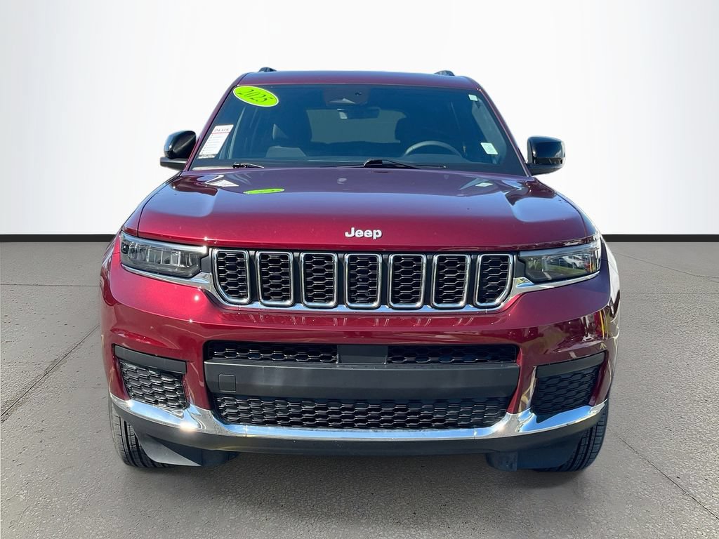Certified 2025 Jeep Grand Cherokee L Laredo w/ Trailer Tow Package RWD image 2