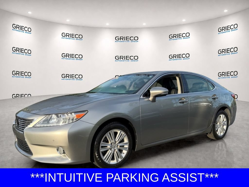 Used 2015 Lexus ES 350 w/ Premium Package FWD image 3