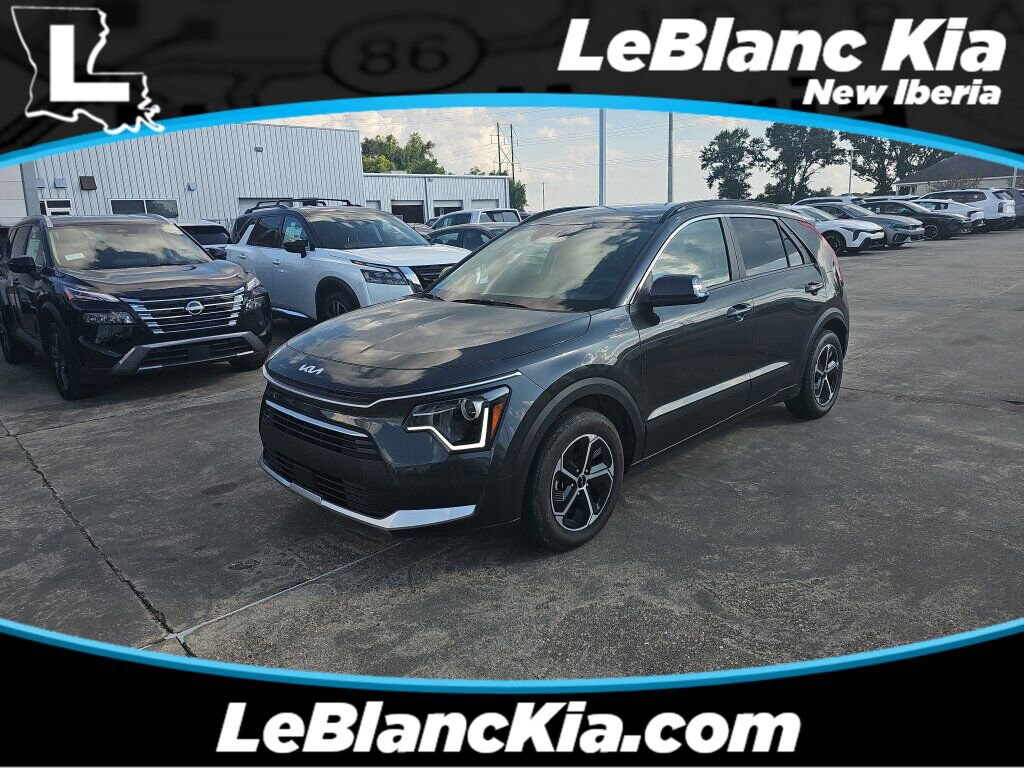 Certified 2025 Kia Niro EX