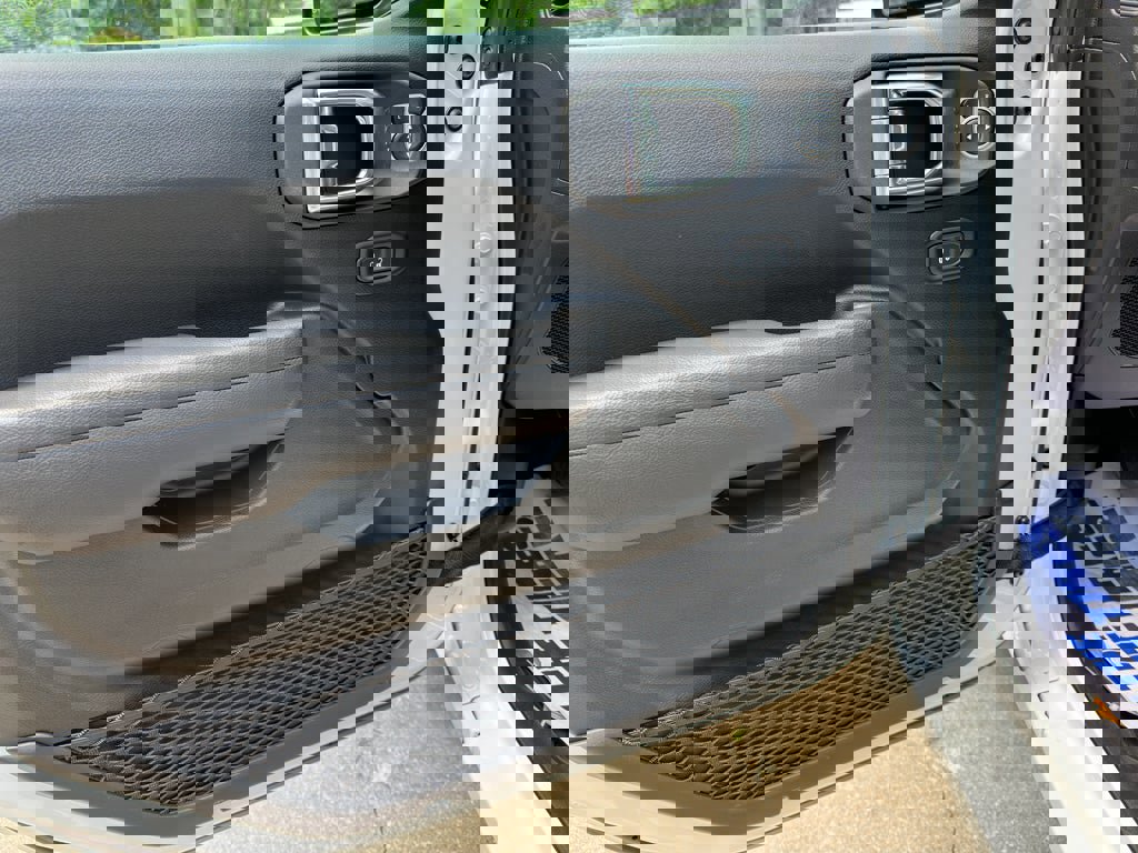 New 2025 Jeep Wrangler Unlimited Sport image 10