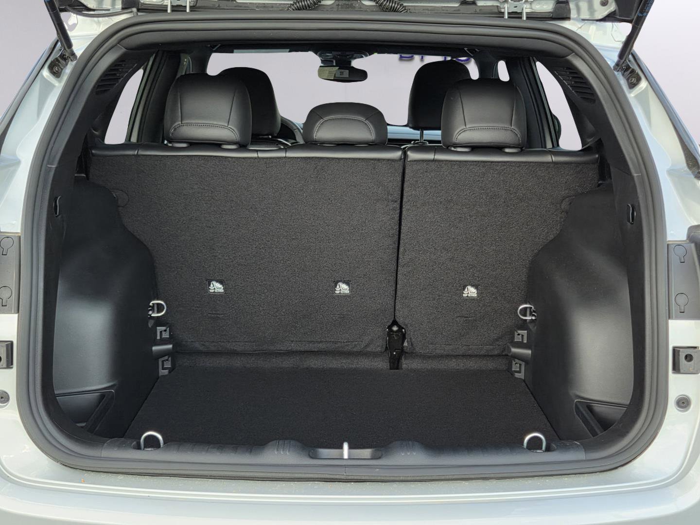 New 2026 Jeep Compass Latitude image 29