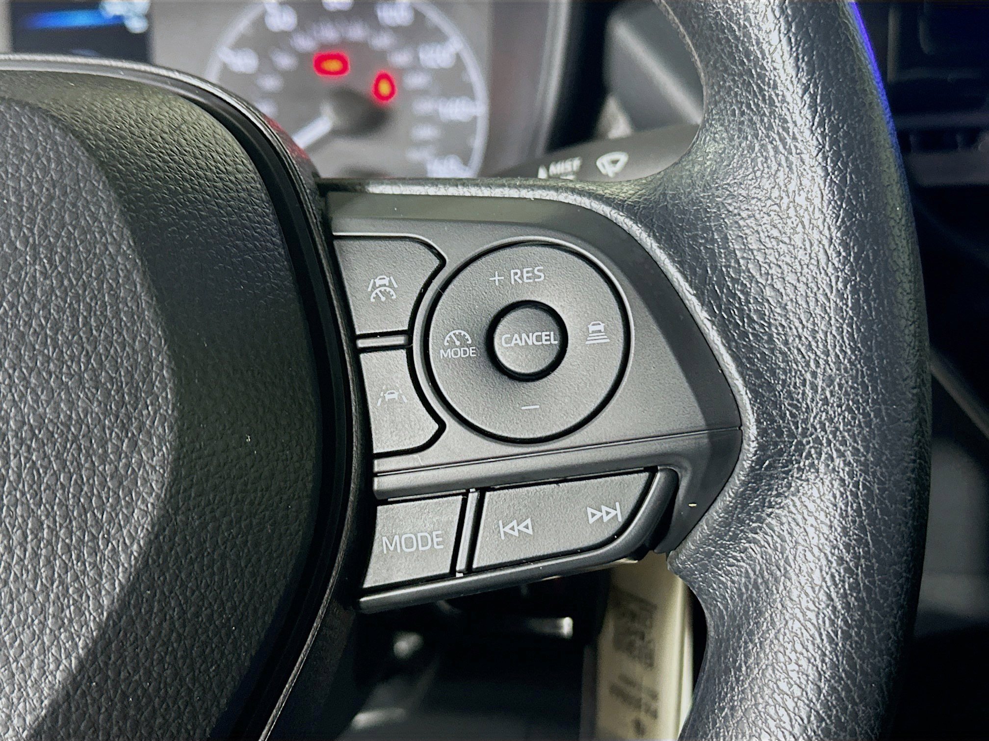 Used 2024 Toyota Corolla LE image 17