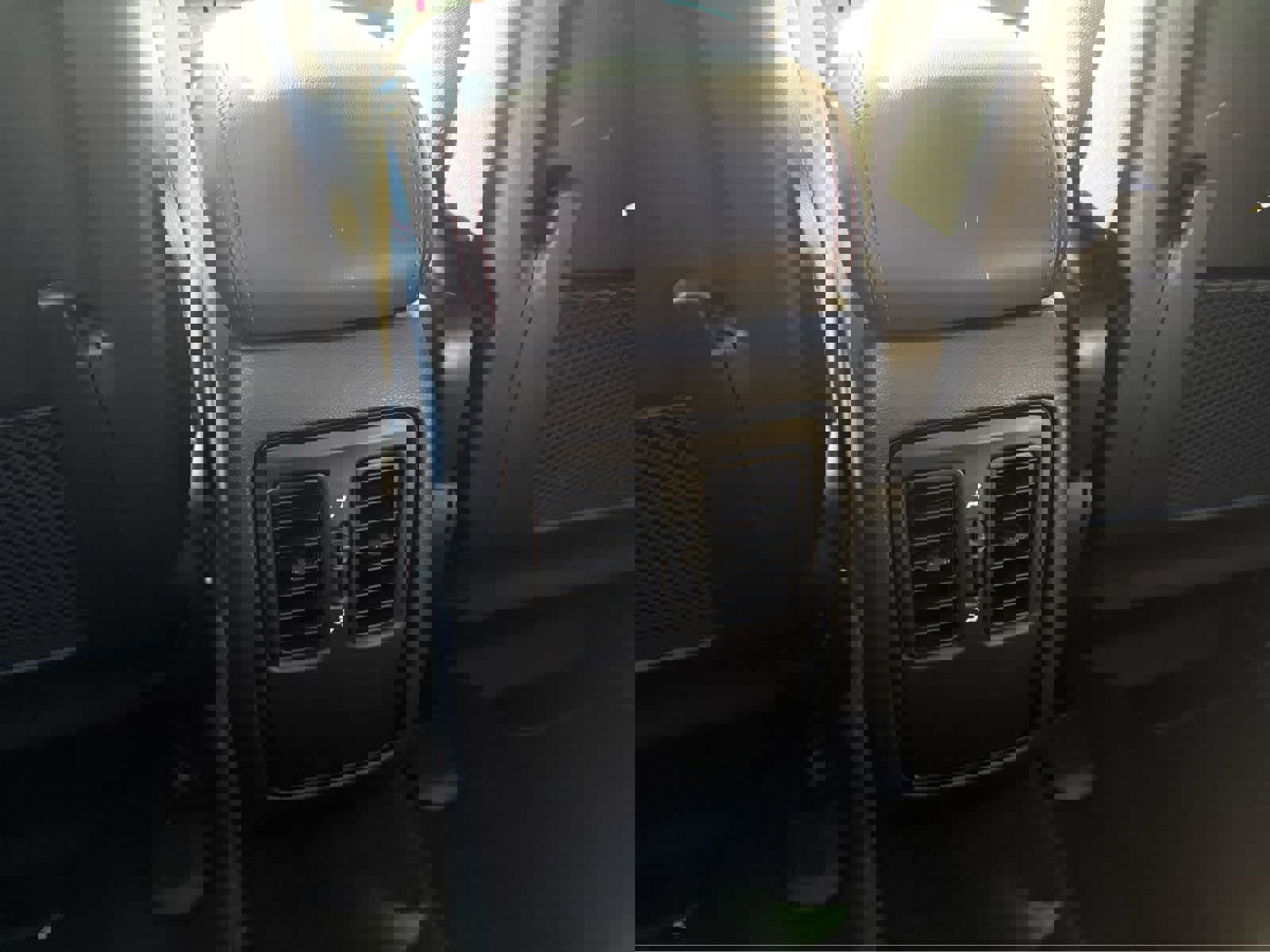 Used 2023 Dodge Durango GT image 25