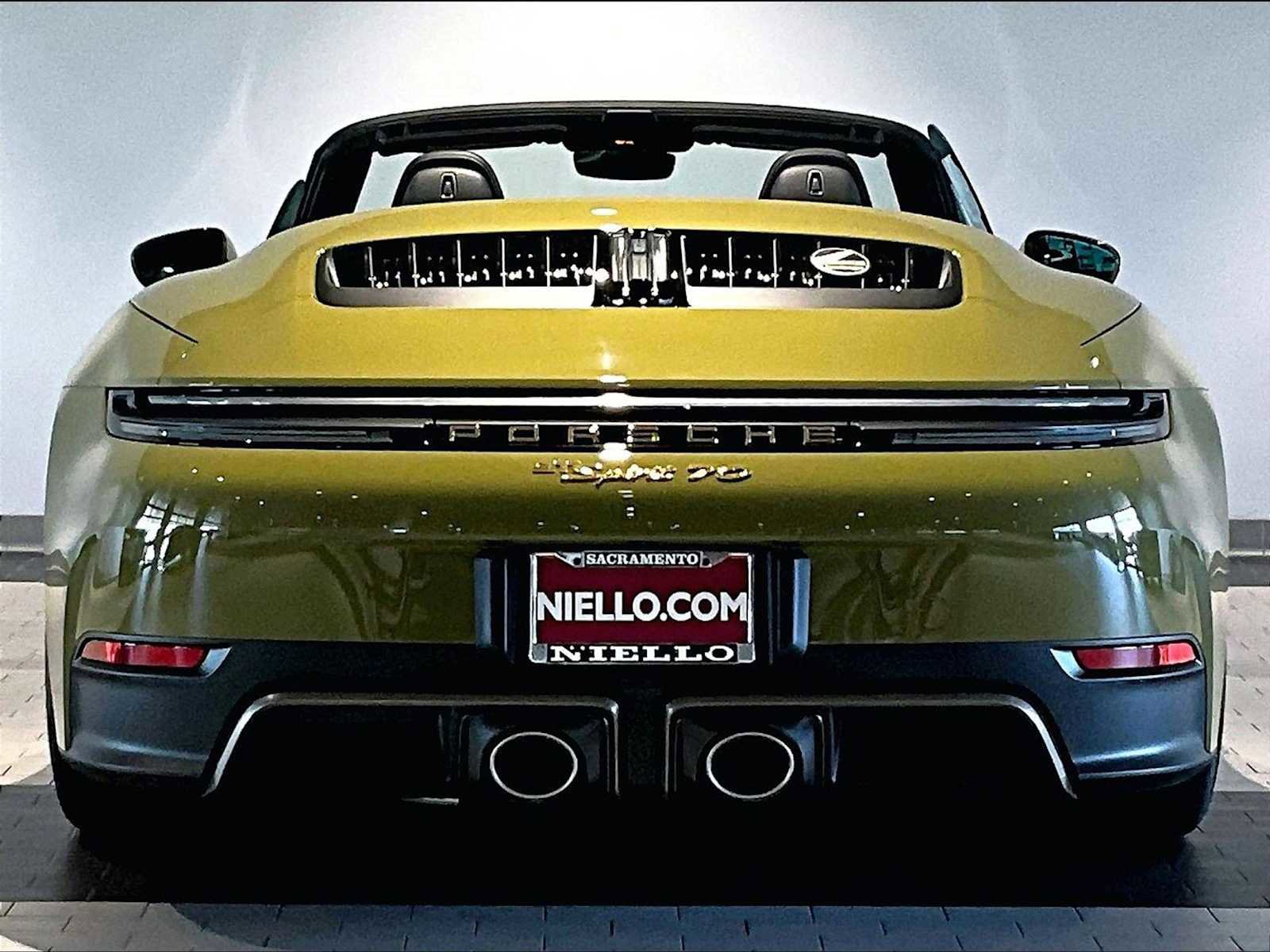 New 2026 Porsche 911 GTS image 6