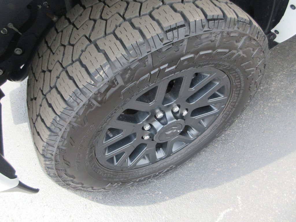 Used 2026 RAM 3500 Limited AWD/4WD image 15