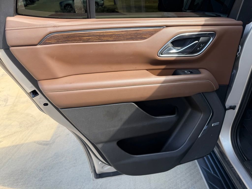 Used 2021 Chevrolet Tahoe High Country image 14