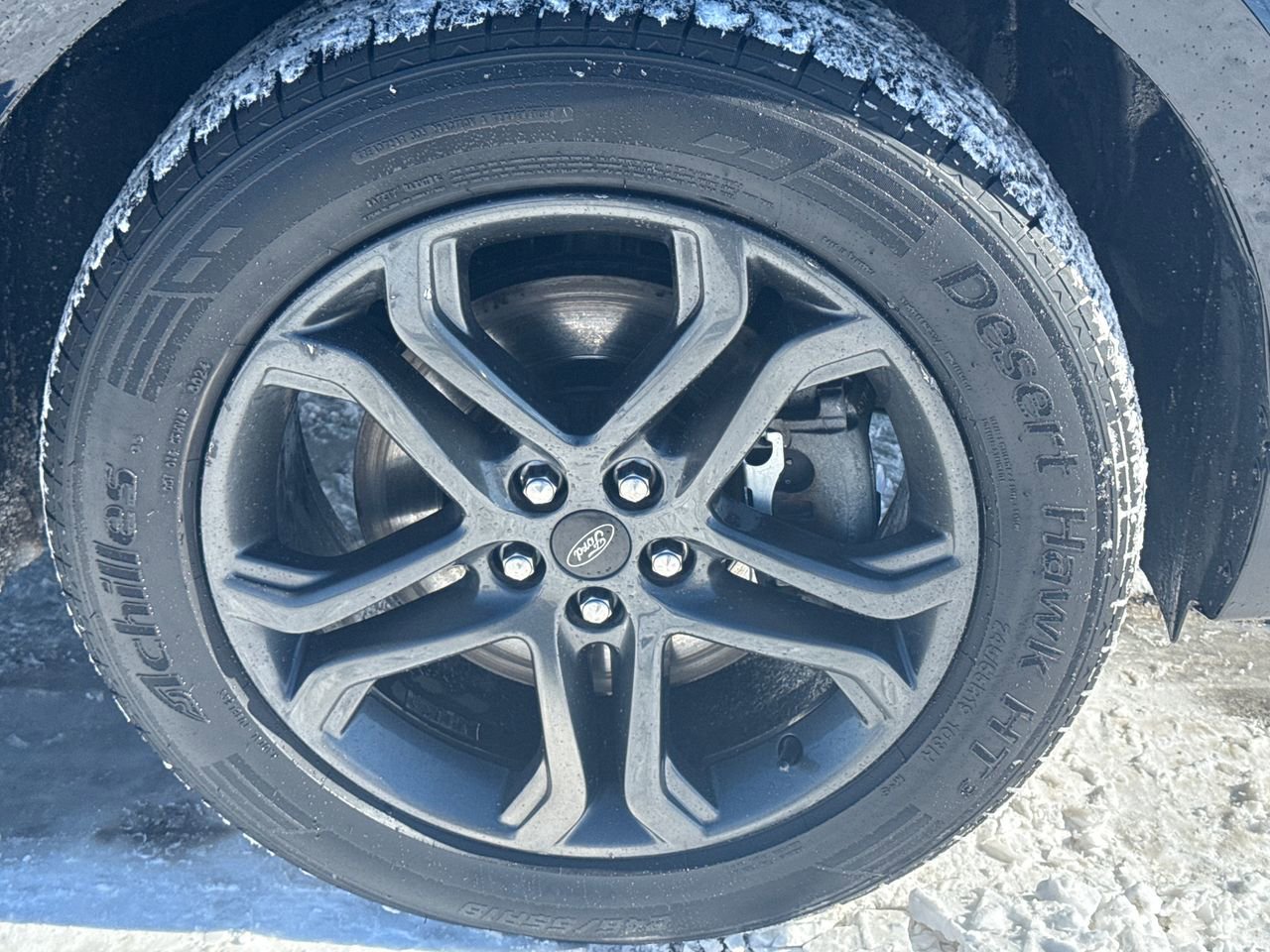 Used 2018 Ford Edge SEL w/ Equipment Group 201A image 9