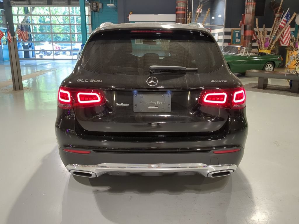 Used 2021 Mercedes-Benz GLC 300 4MATIC image 9