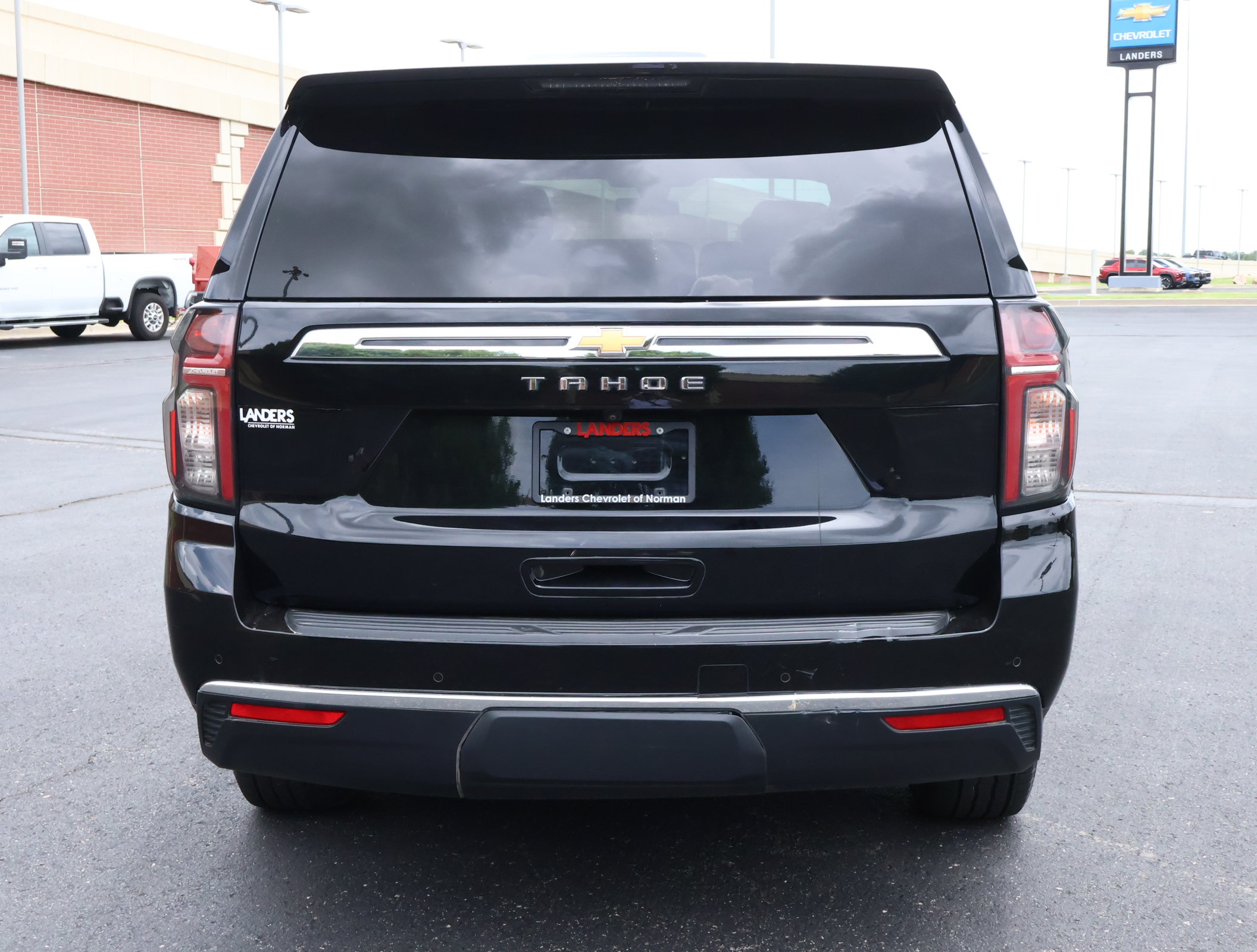 Used 2021 Chevrolet Tahoe LS w/ Driver Alert Package RWD image 27