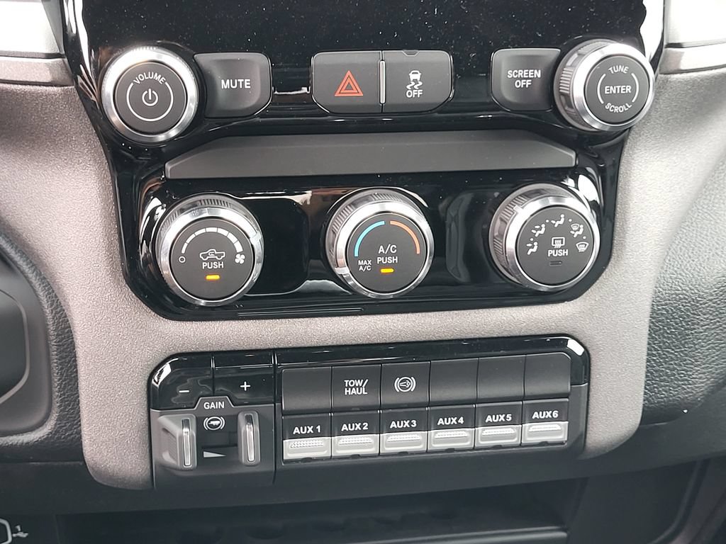 New 2026 RAM 2500 Tradesman AWD/4WD image 20