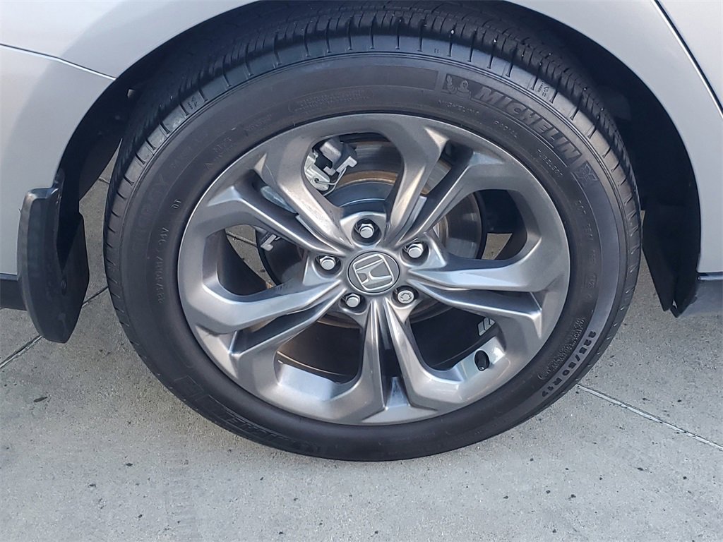 Certified 2023 Honda Accord EX image 7