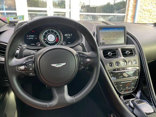 Used 2017 Aston Martin DB11 V12 RWD image 30