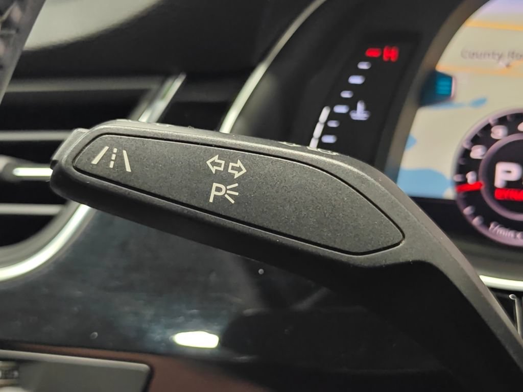 Used 2018 Audi Q7 3.0T Prestige w/ Prestige Package AWD/4WD image 60