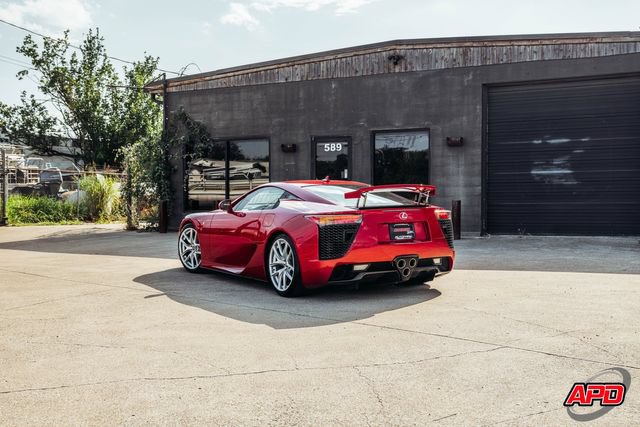 Used 2012 Lexus LFA RWD image 21