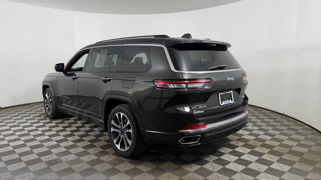 Used 2022 Jeep Grand Cherokee L Overland w/ Luxury Tech Group IV AWD/4WD image 6