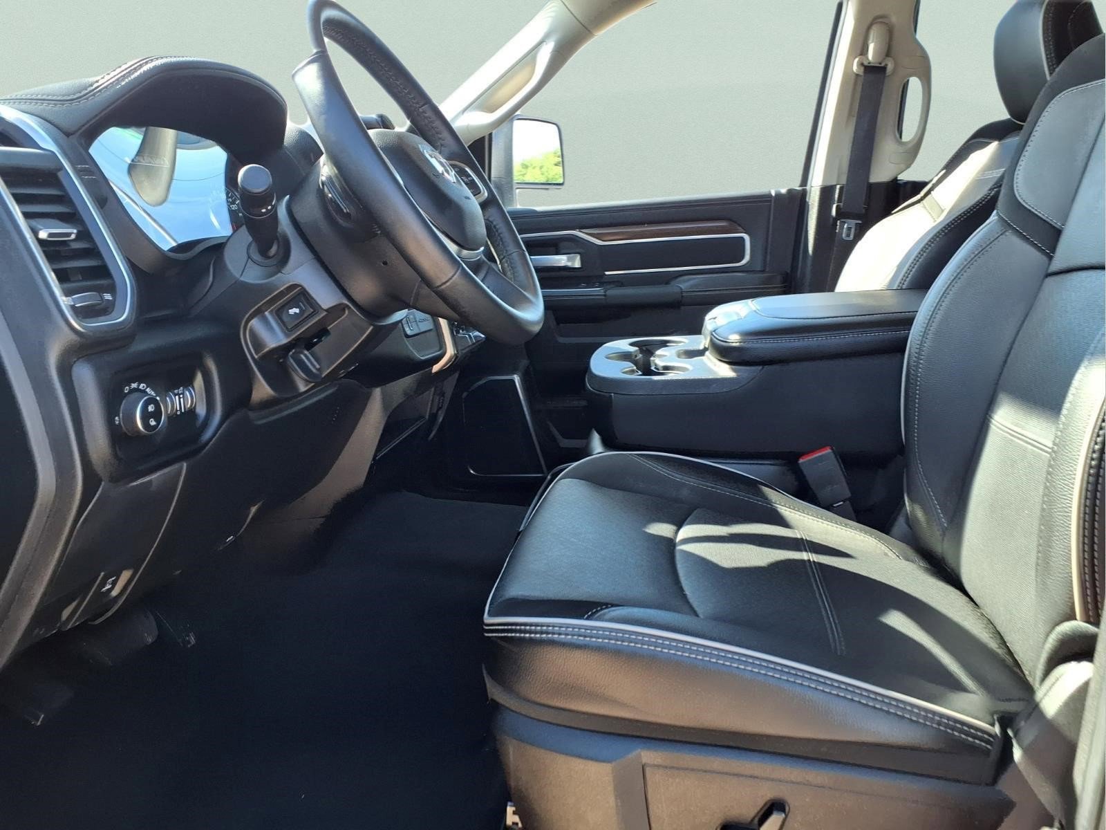 Used 2024 RAM 2500 Laramie w/ Safety Group AWD/4WD image 12