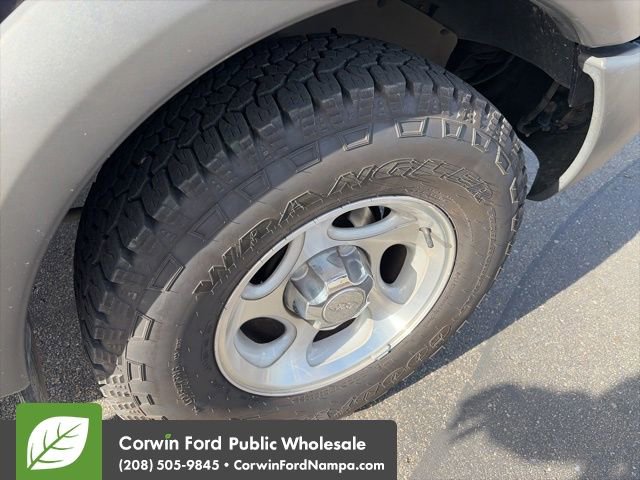 Used 2002 Ford Ranger XLT AWD/4WD image 12