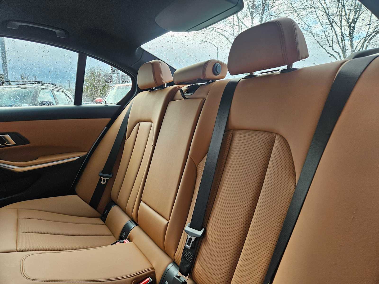 Used 2025 BMW 330i xDrive Sedan w/ Convenience Package image 21