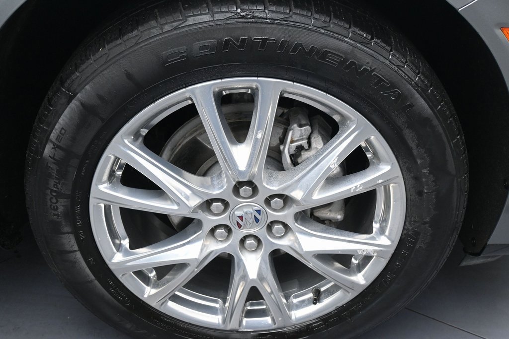 Used 2023 Buick Enclave Essence w/ Experience Buick Package image 39