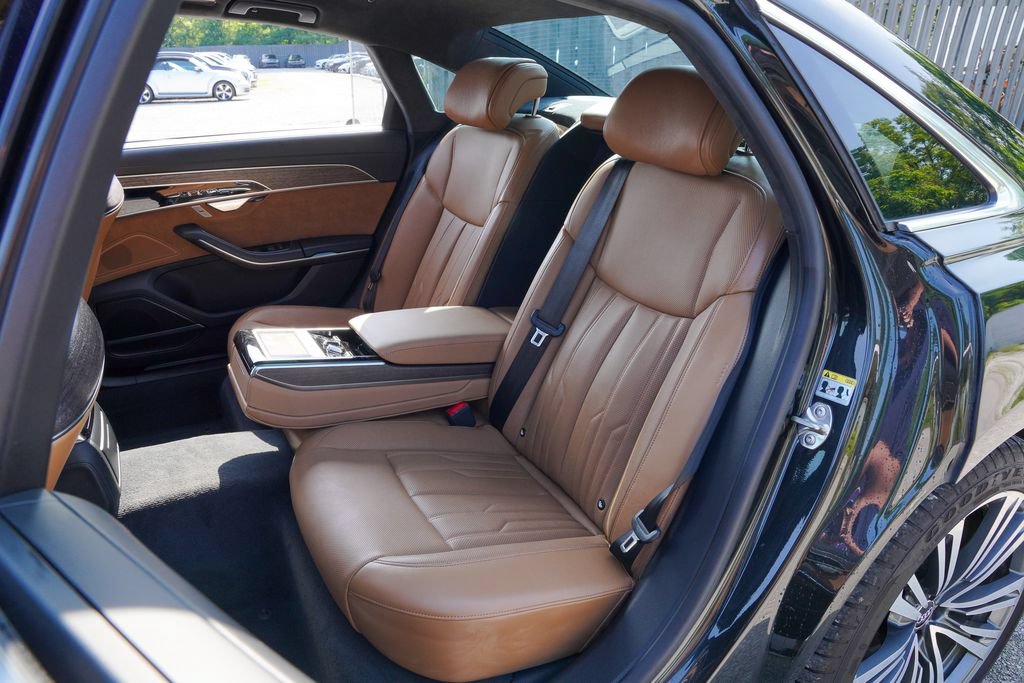 Used 2021 Audi A8 L 4.0T w/ Luxury Package AWD/4WD image 38