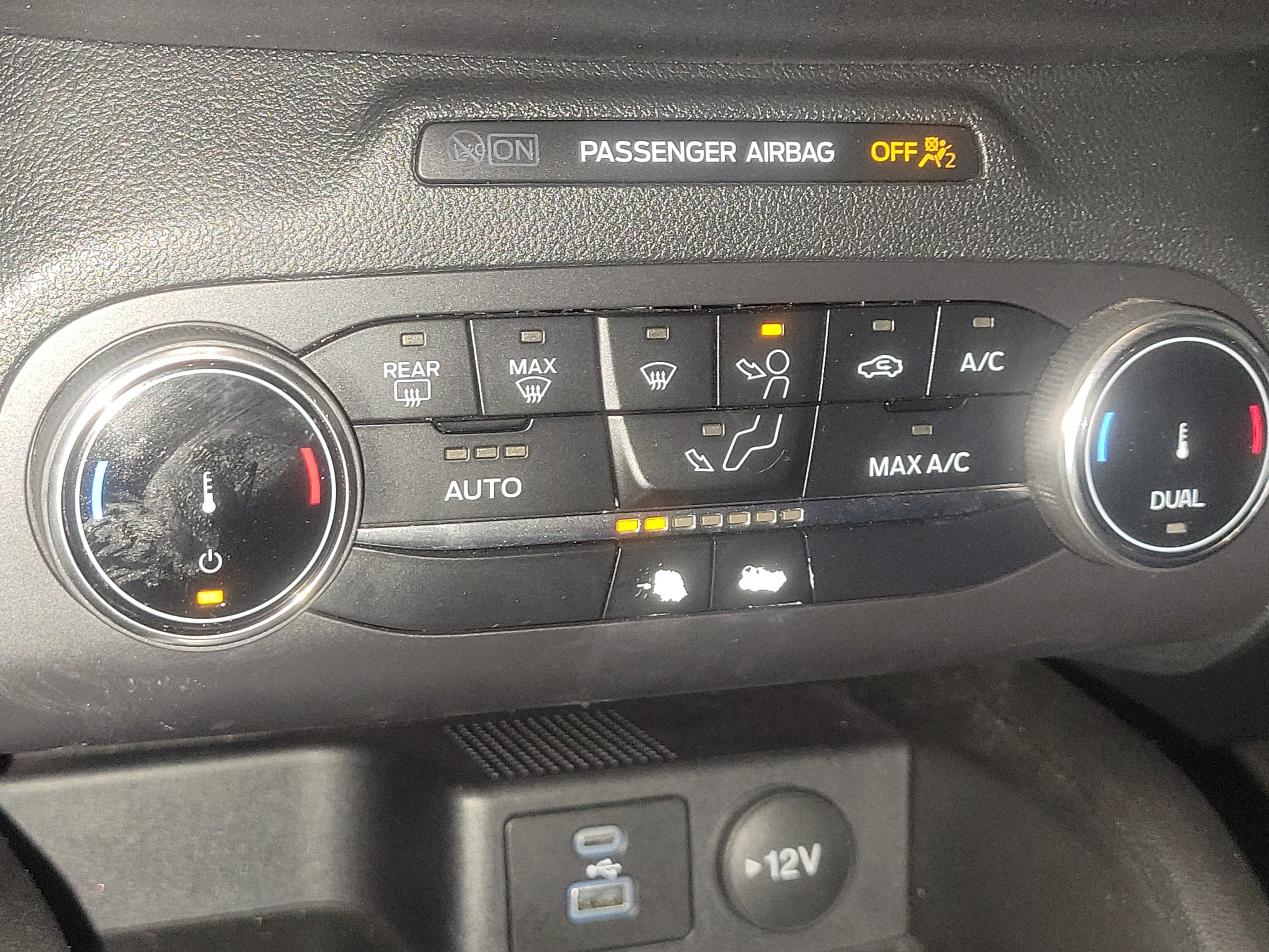Used 2023 Ford Escape ST-Line FWD image 31