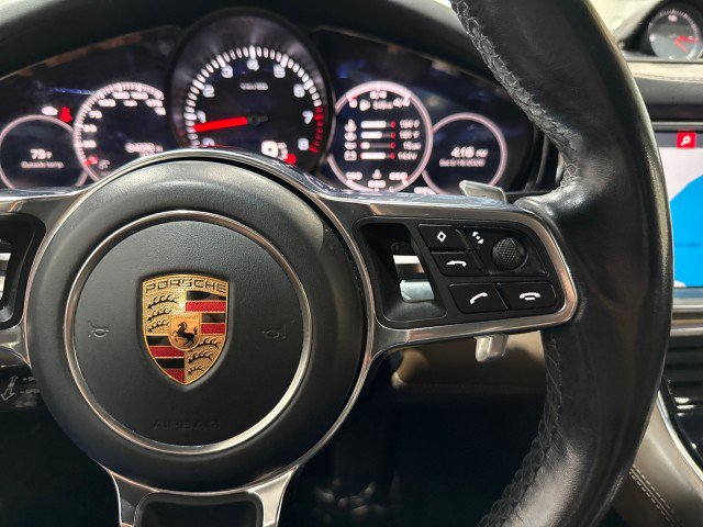 Used 2018 Porsche Panamera 4 AWD/4WD image 44